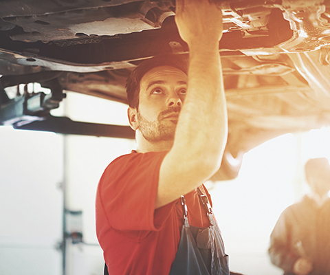 Motor trade worker thumbnail